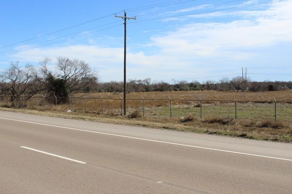 6204 Us Hwy 59 N, Victoria, TX 77905
